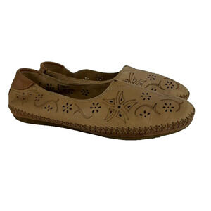 BOC Flats Loafer Womens Size 7 M Leather Cut-Out Slip-On Light Brown Memory Foam